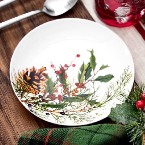 New Williams Sonoma Woodland Berry Appetizer Plates, Set of 4, Mixed Dinnerware